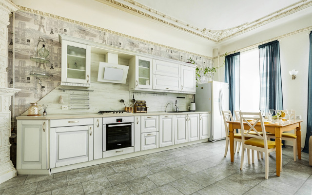 Квартира RentalSPb 3ккв на 7й Cоветской 40