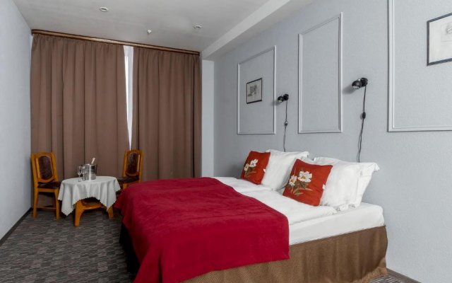 Kenigavto Hotel