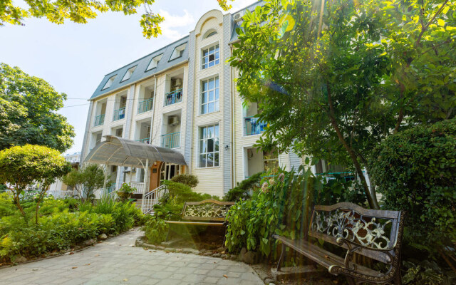 Salyut Resort Hotel