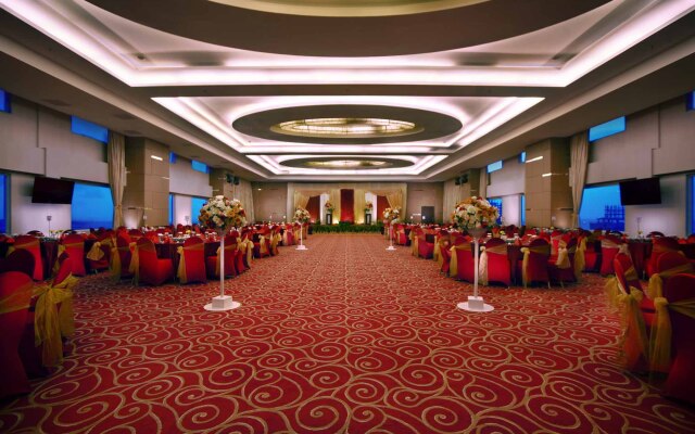 ASTON Makassar Hotel & Convention Center