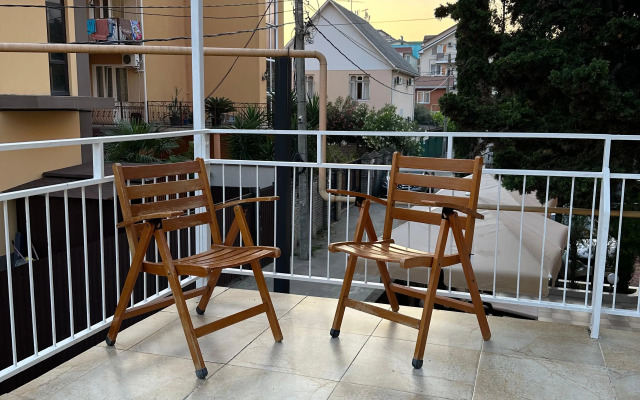 Argo Guest House