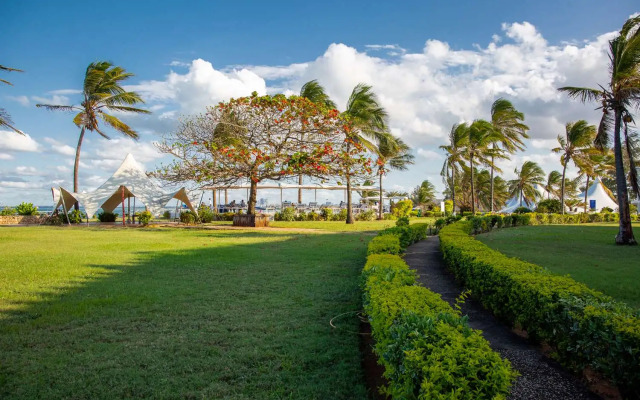 Golden Tulip Dar Es Salaam Hotel