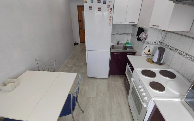 Квартира возле ТРЦ Плазма с лифтом и балконом