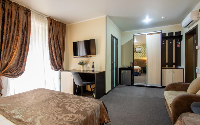 Golden Kids Hotel