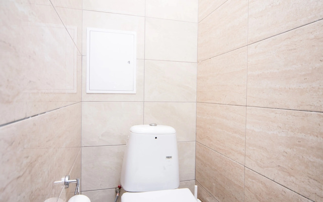 4 Komnatnye Nemiga 8 Tsentr! Apartments