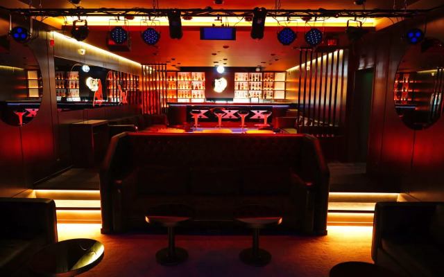 Medved' Hotel