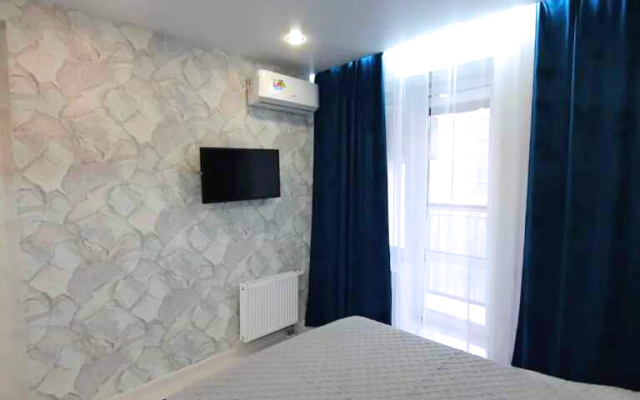 81 Apartments