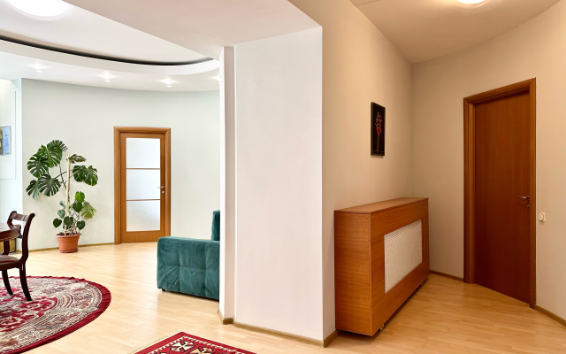 Апартаменты SpbStay на Пушкинской 10