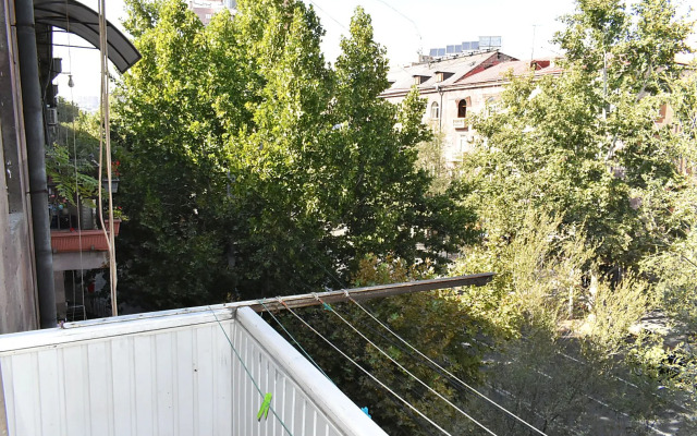 Apartment in Sayat-Nova Avenue Flat