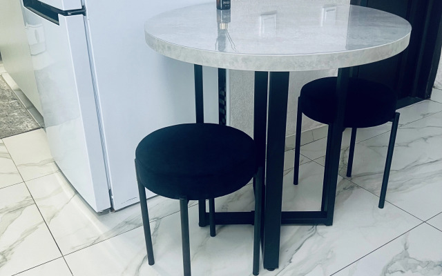 V Tsentre Saratova Flat
