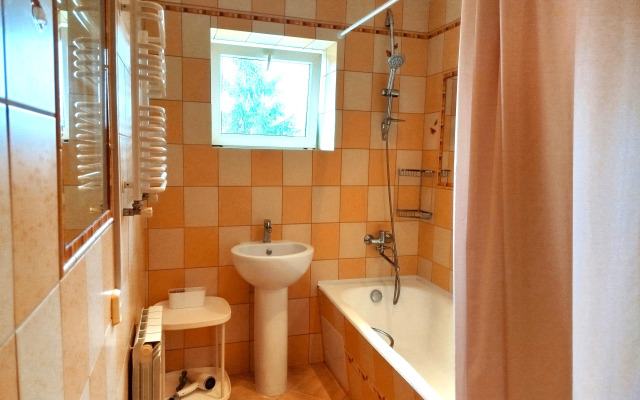 V tsentre Zelenogradska v 5 minutakh ot morya Apartments