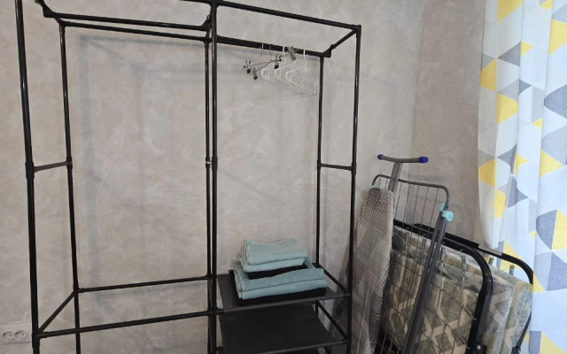 Komfortabelnaya Yevrostudiya v Tsentralnom Rayone Flat