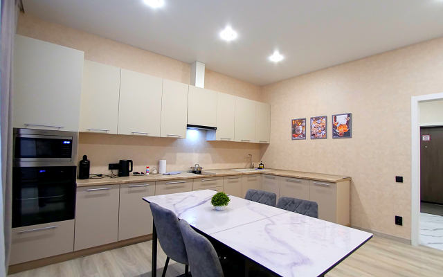 3 Na 2Oy Lezhnevskoy Ulitse 18 Apartments