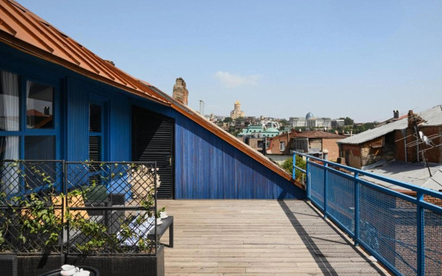 Blue Balcony Hotel