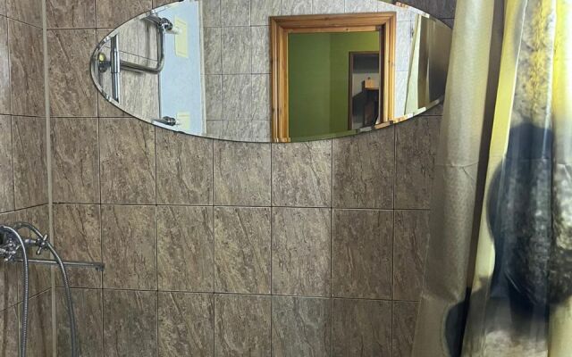 Апартаменты 2-комнатные в Центре Города на улице Ленина