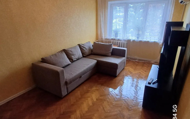 Na Ulitse Golubye Dali 6 Flat