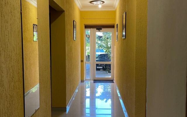 Paradiz Guest House