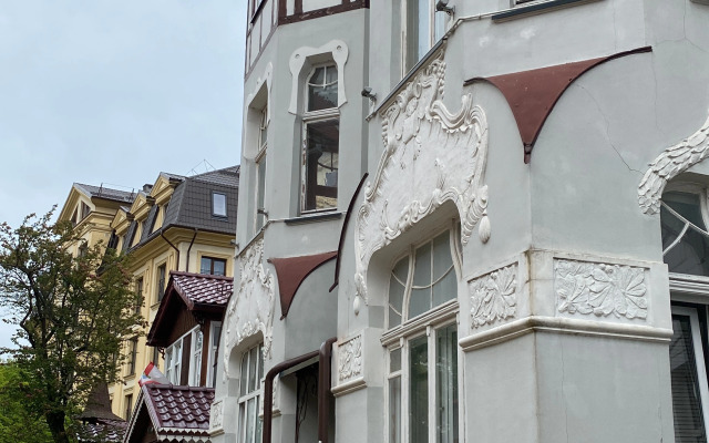 Renessans Hotel