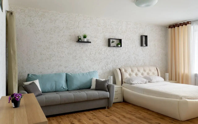 Na Ul Baumana Flat