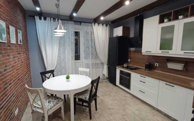 Dizaynerskaya Dvushka Apartments