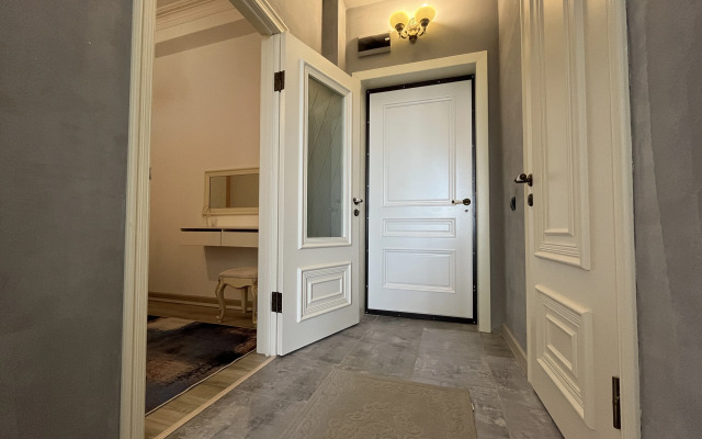 Квартира с Шикарным Видом на Море и Аллею