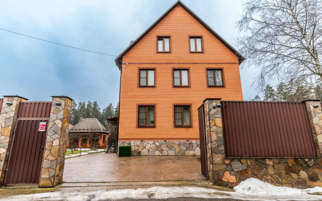 Krasnogorsk, Snt Ryabinushka, Lesnaya 55 Privat House