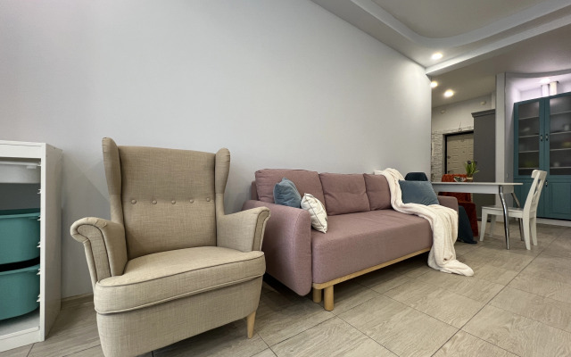 Апартаменты КакДома евро 2-ком Люкс Депутатская 9-5б Сочи у Дендрария