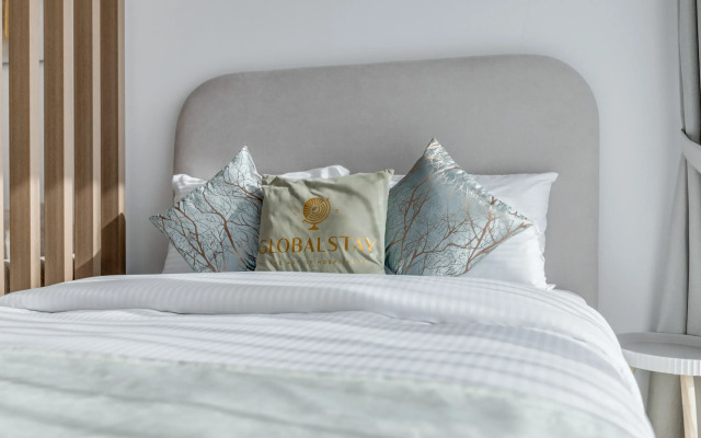 Апартаменты Globalstay Elysee apartment with balcony