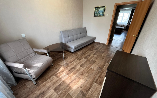 Ryadom s lyzhnoy bazoy metallurg Apartments