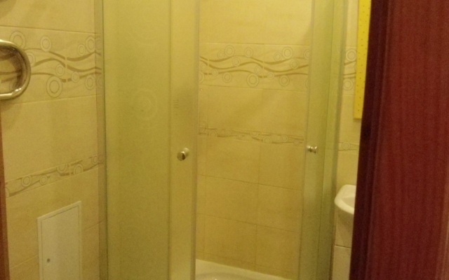 Na Internatsionalnoy Apartment