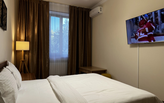 Vozle Parka Na Allei Stroiteley by Sutki26 Apartments