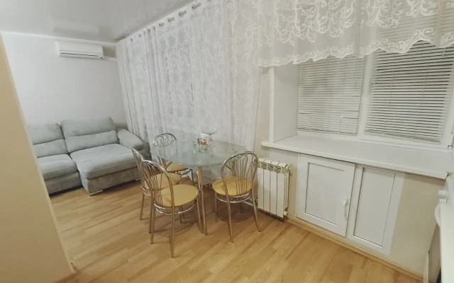 Na Ul Sportivnoy Apartments