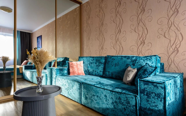 Квартира с панорамным видом на город рядом с парком Галицкого. Сеть Мята