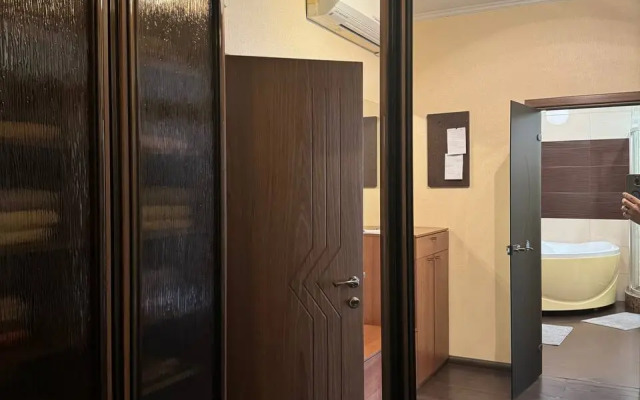 U zaliva Realty Vera Flat
