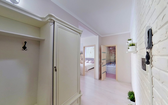 Ninel na Lugovoy Apartment