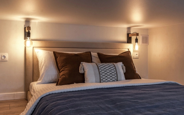 Апартаменты Студия Новая Стильная на Жуковского 7