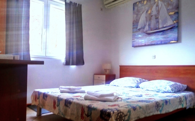 Kiara Room Apartments