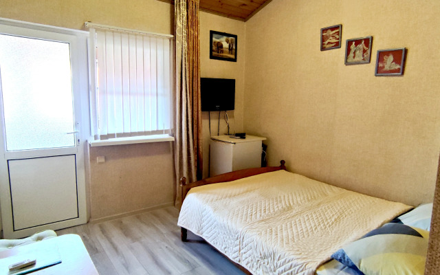 Yuzhny Briz Guest House