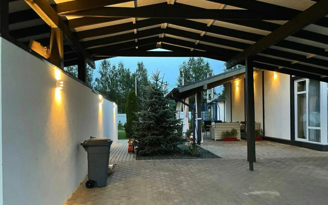 V Kamenkakh 1 Guest house