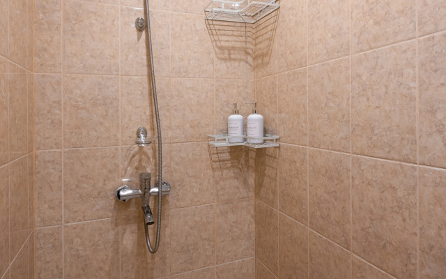 Квартира MyHomeYourHome на Коломенской д.10