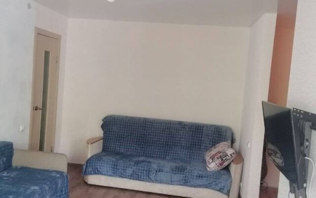 Квартира на проспекте Находкинском, 70а