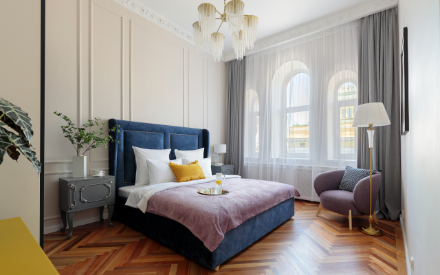 Апартаменты Minin Apartments с видом на Александринский Театр 130 кв.м.