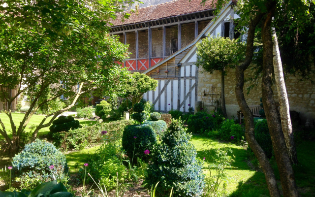 Le Jardin de la Cathédrale