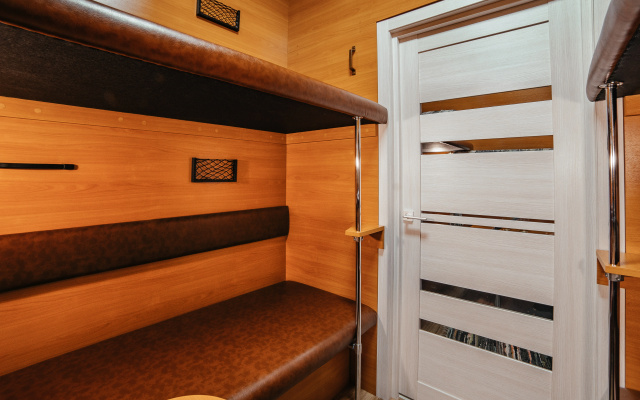 Apartamenty GLOBALSTAY na Kurilenko. Unikal'naa 3-hkomn kv Kupe Poezda