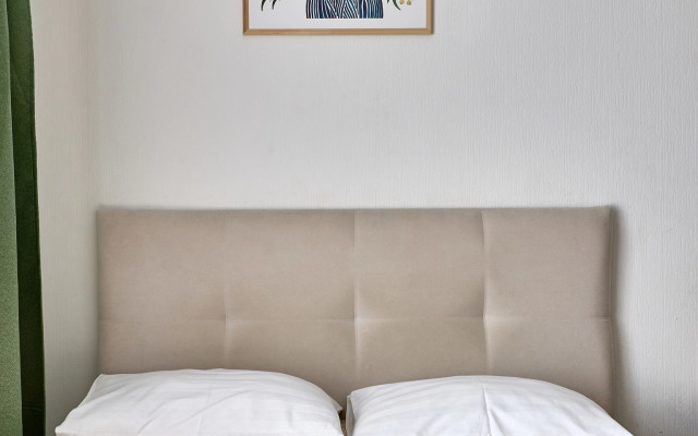 Апартаменты на Каштановой улице 9