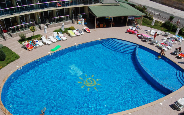 Menada Julia Apartments