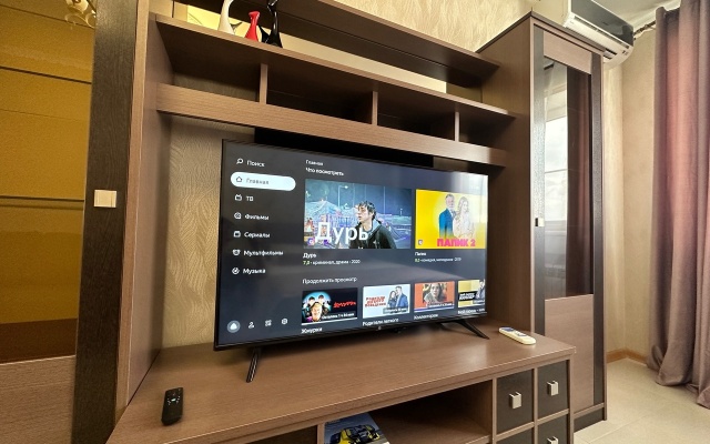 Apartamenty Roskoshnaya Kvartira Zhk"oktyabryskiy" Apartments