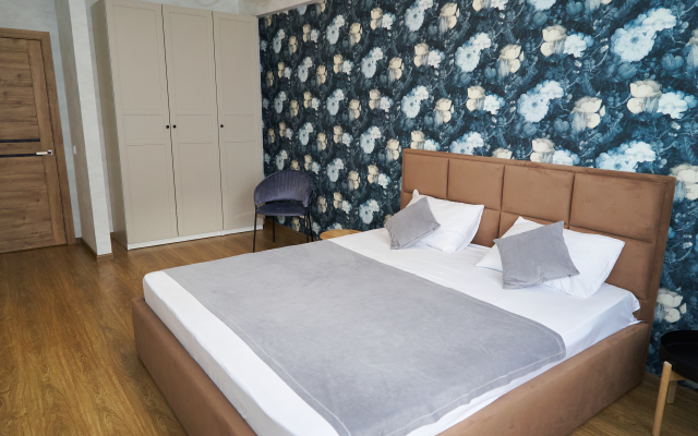 Апартаменты Семейные с Видом на Массив Горы Аибга