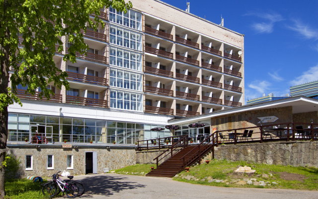 Repinskaya Hotel