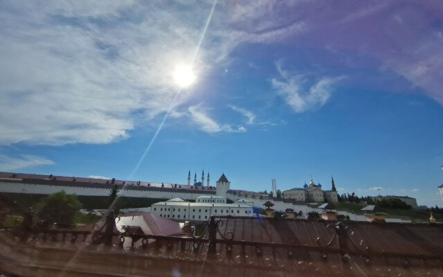 Квартира Просторная двухуровневая студия у подножия Казанского Кремля